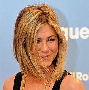 Jennifer Aniston - New Hair Cut Jennifer Aniston - New Hair Cut