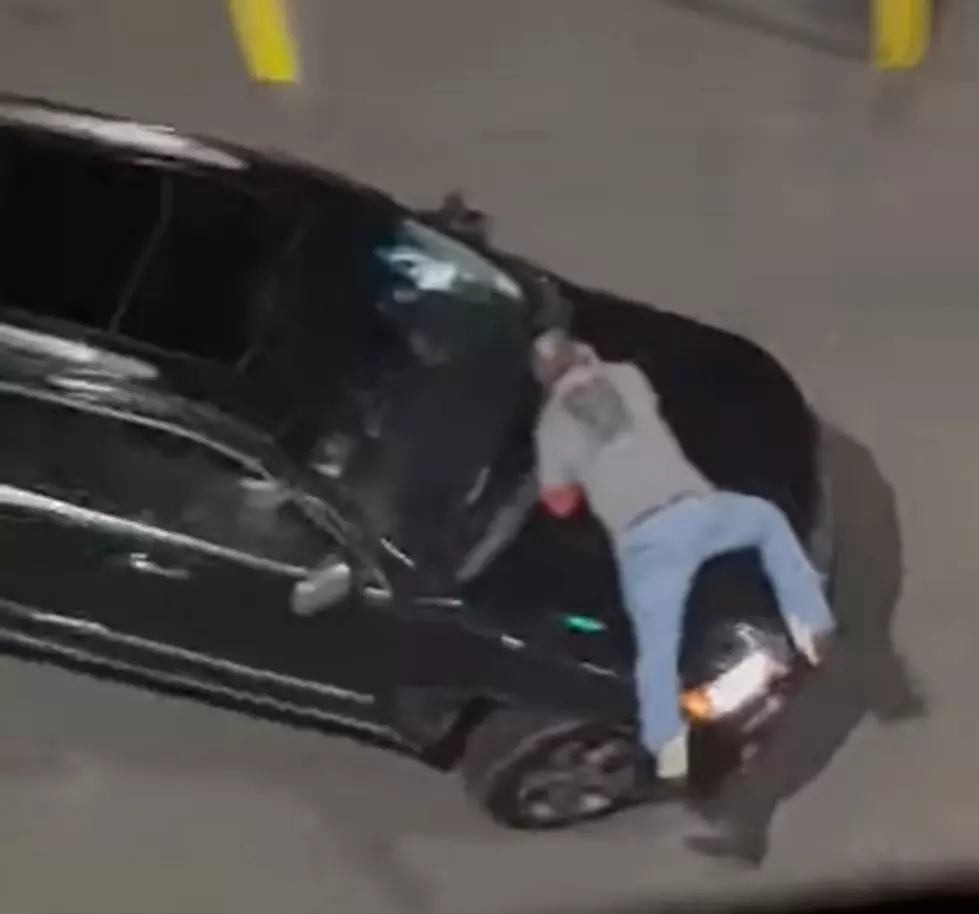 Must See Video: Shreveport Man Gets Carried Away By Angry Woman
